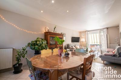 Maison - 76 m² - 4 pièces