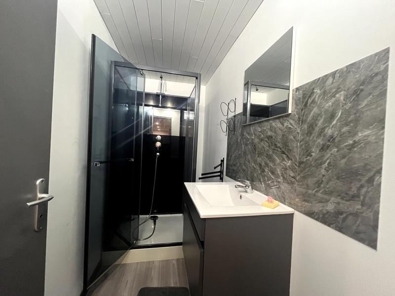 Maison - 85 m² - 5 pièces