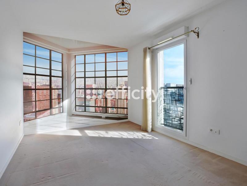 Appartement - 110 m² - 4 pièces