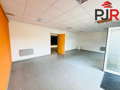 Local d'activités - 1 029 m²