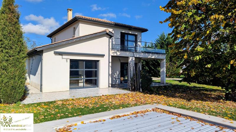 Villa - 141 m² - 5 pièces