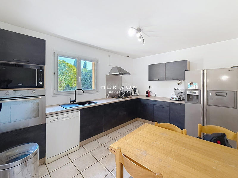 Bastide - 230 m² - 7 pièces