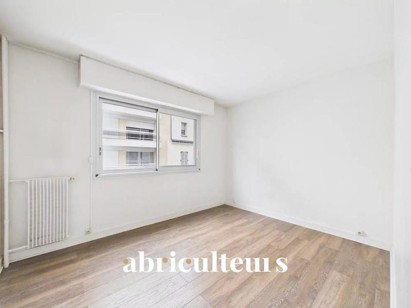 Appartement - 86 m² - 4 pièces