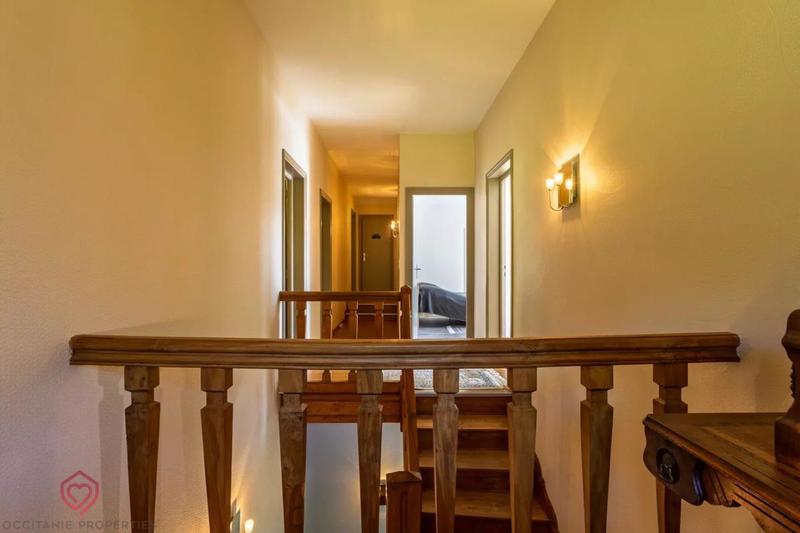 Villa - 203 m² - 7 pièces