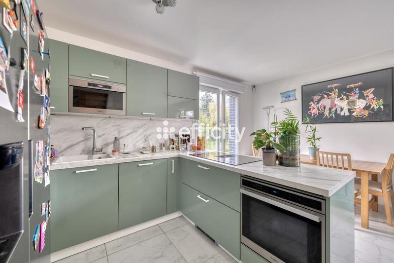 Maison - 82 m² - 4 pièces