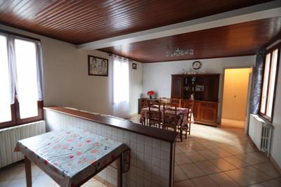 Maison - 83 m² - 4 pièces