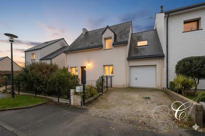 Maison - 103 m² - 7 pièces