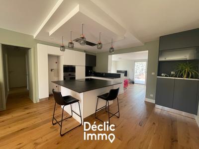 Maison - 114 m² - 5 pièces