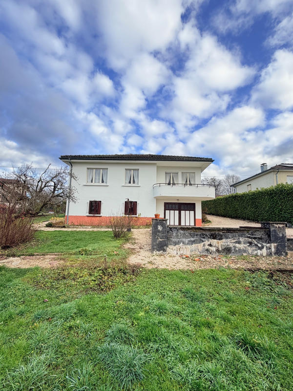 Maison - 101 m² - 5 pièces