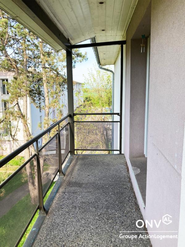 Appartement - 93 m² - 5 pièces