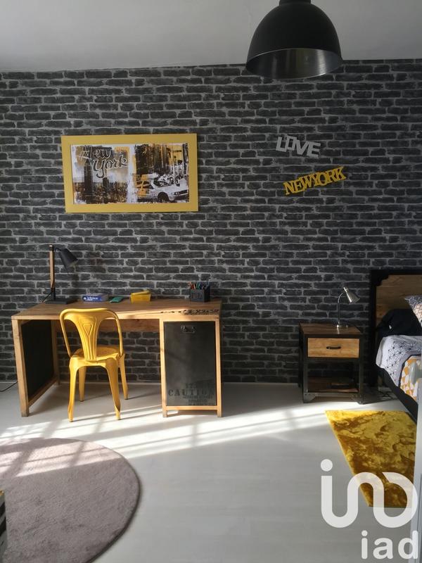 Maison - 248 m² - 7 pièces