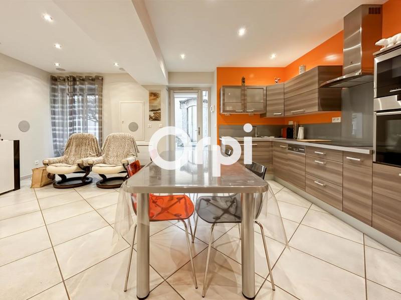 Maison - 128 m² - 5 pièces