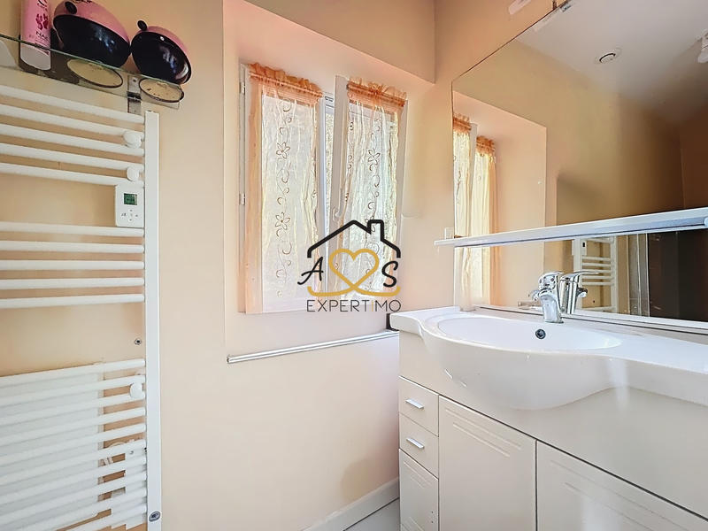 Maison - 76 m² - 3 pièces