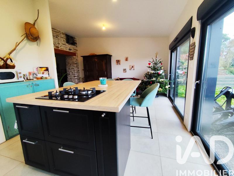 Maison de village - 94 m² - 5 pièces