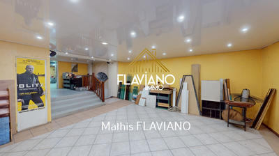 Local commercial - 264 m²