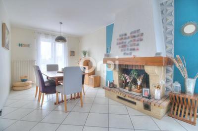 Maison - 115 m² - 4 pièces