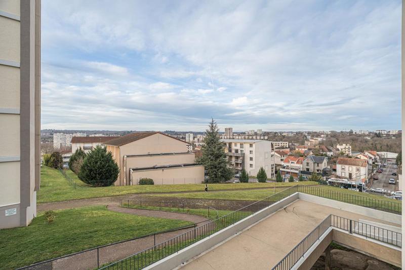 Appartement - 74 m² - 3 pièces