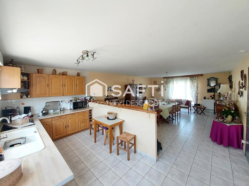 Maison - 143 m² - 6 pièces