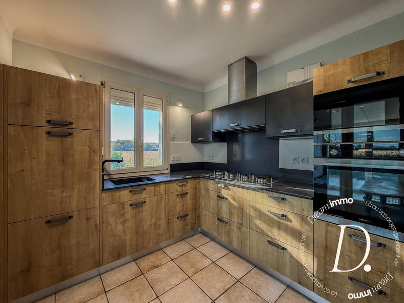 Maison - 145 m² - 7 pièces