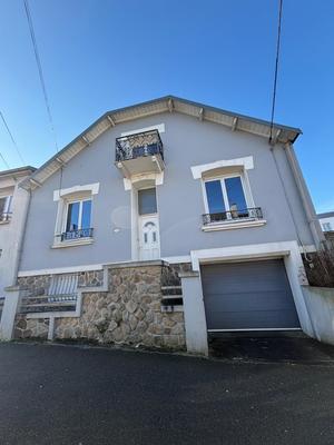 Maison - 95 m² - 6 pièces