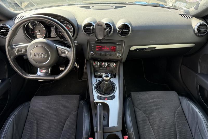 Audi Tt 1.8 Tfsi 160 s-Line