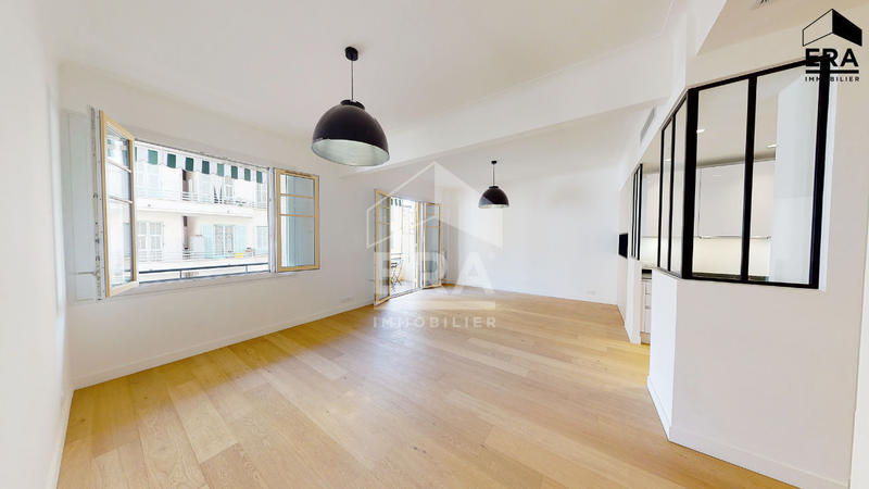 Appartement - 88 m² - 4 pièces