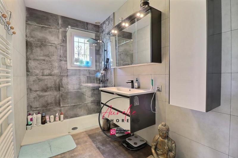 Maison - 103 m² - 6 pièces