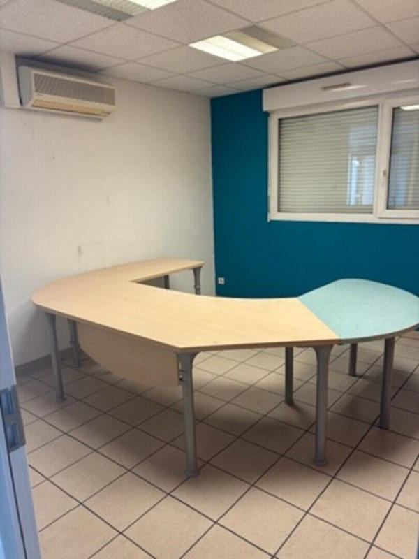 Local d'activité / Entrepôt - 580 m²