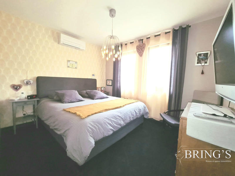 Maison - 162 m² - 5 pièces