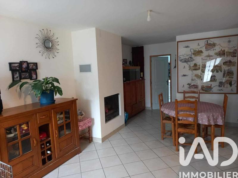 Maison - 94 m² - 5 pièces