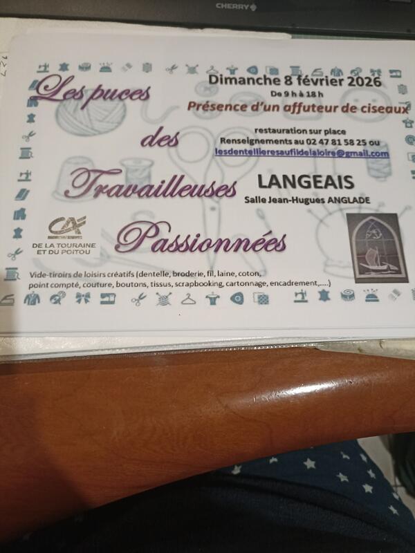 Puces des couturières et loisirs créatifs