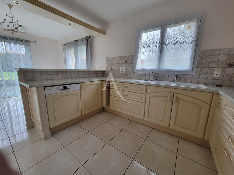 Maison - 88 m² - 4 pièces