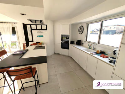 Maison - 120 m² - 5 pièces