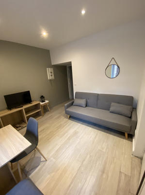 Studio - 31 m² - 2 pièces