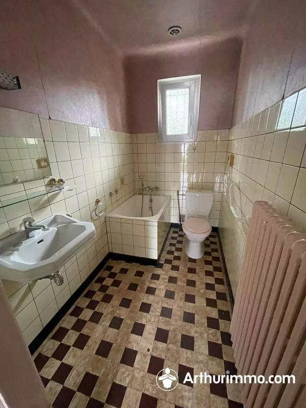 Maison - 61 m² - 4 pièces