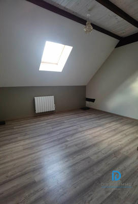 Maison - 168 m² - 8 pièces