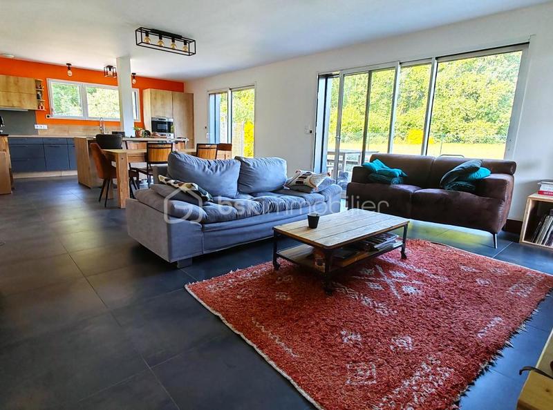 Maison - 154 m² - 7 pièces