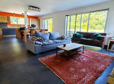 Maison - 154 m² - 7 pièces