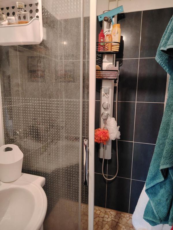 Maison - 104 m² - 10 pièces