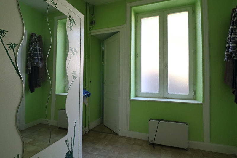 Maison - 104 m² - 8 pièces