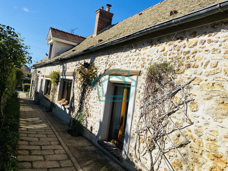 Maison - 160 m² - 7 pièces