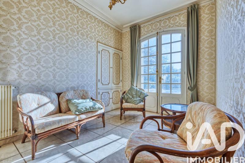 Maison - 283 m² - 10 pièces