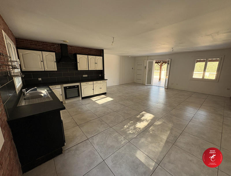 Maison - 160 m² - 6 pièces