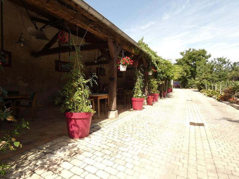 Maison traditionnelle - 340 m² - 12 pièces