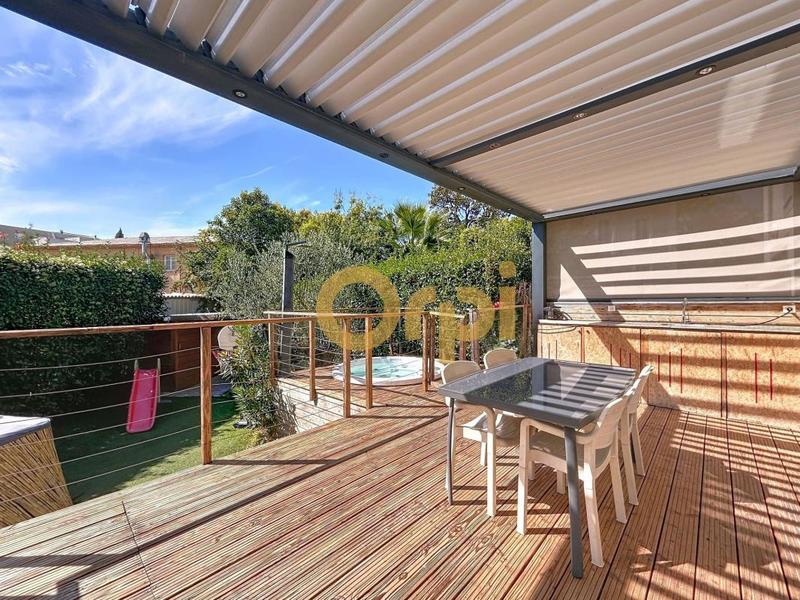 Maison - 76 m² - 4 pièces