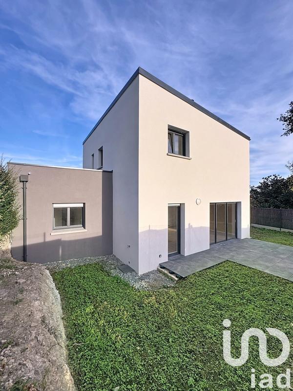 Maison - 110 m² - 5 pièces