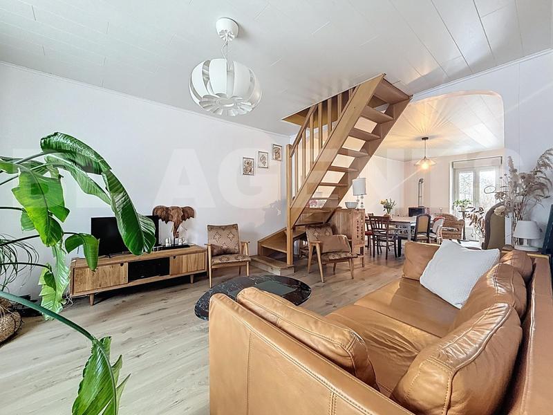 Duplex - 98 m² - 4 pièces