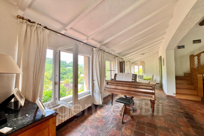 Villa - 276 m² - 7 pièces