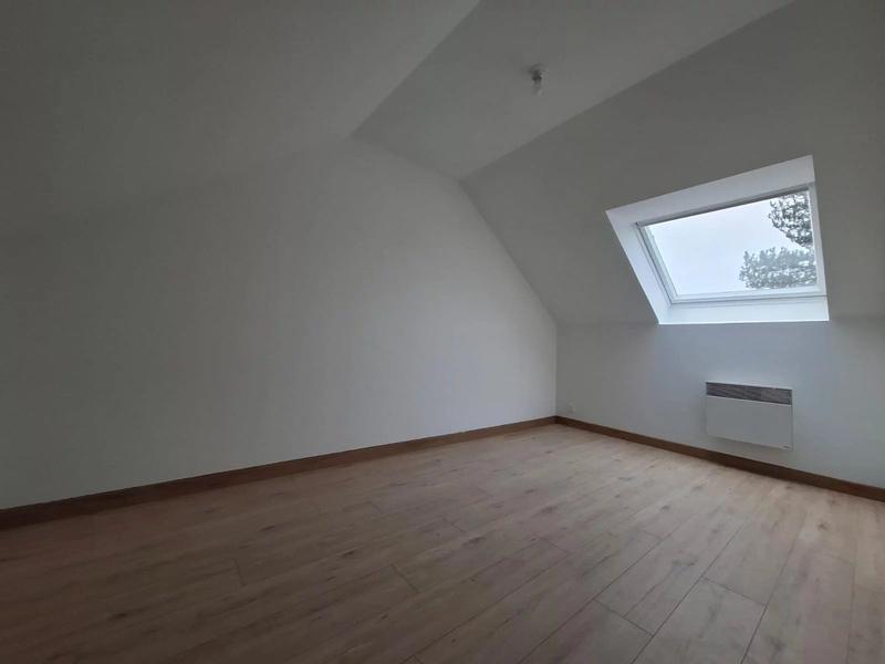 Maison - 96 m² - 6 pièces