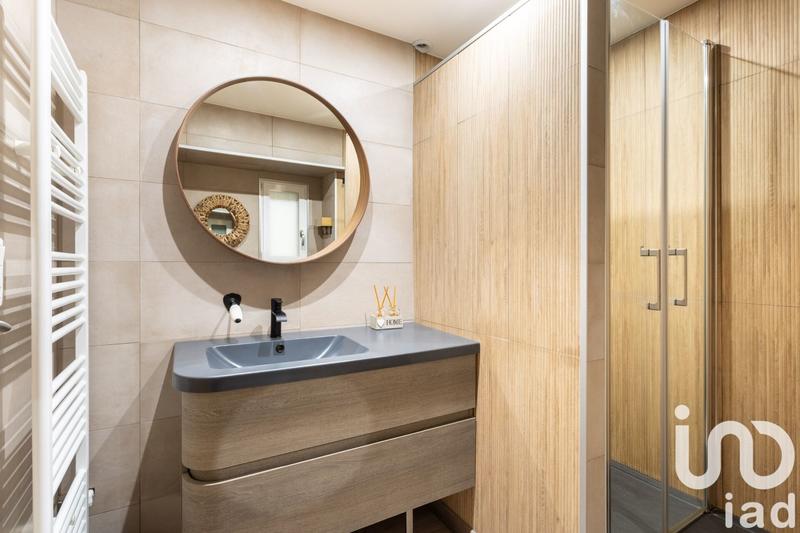 Appartement - 98 m² - 5 pièces